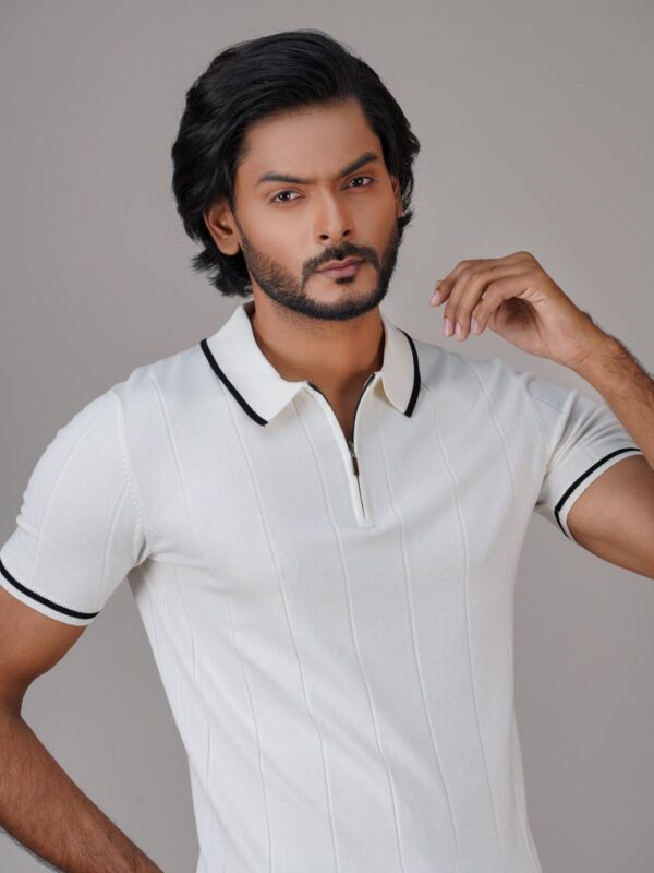 Luxury Knitted Short-sleeve Polo - Image 3