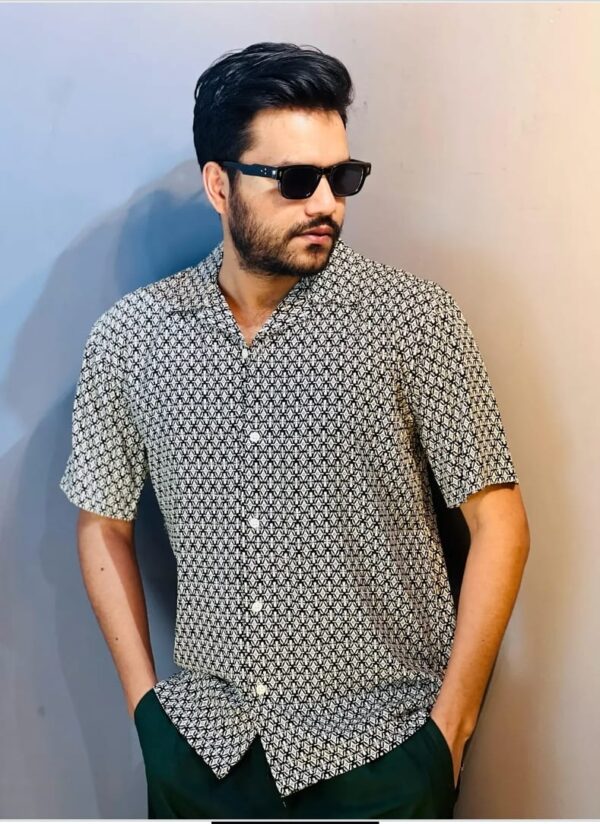 Men's Half Sleeve Shirt